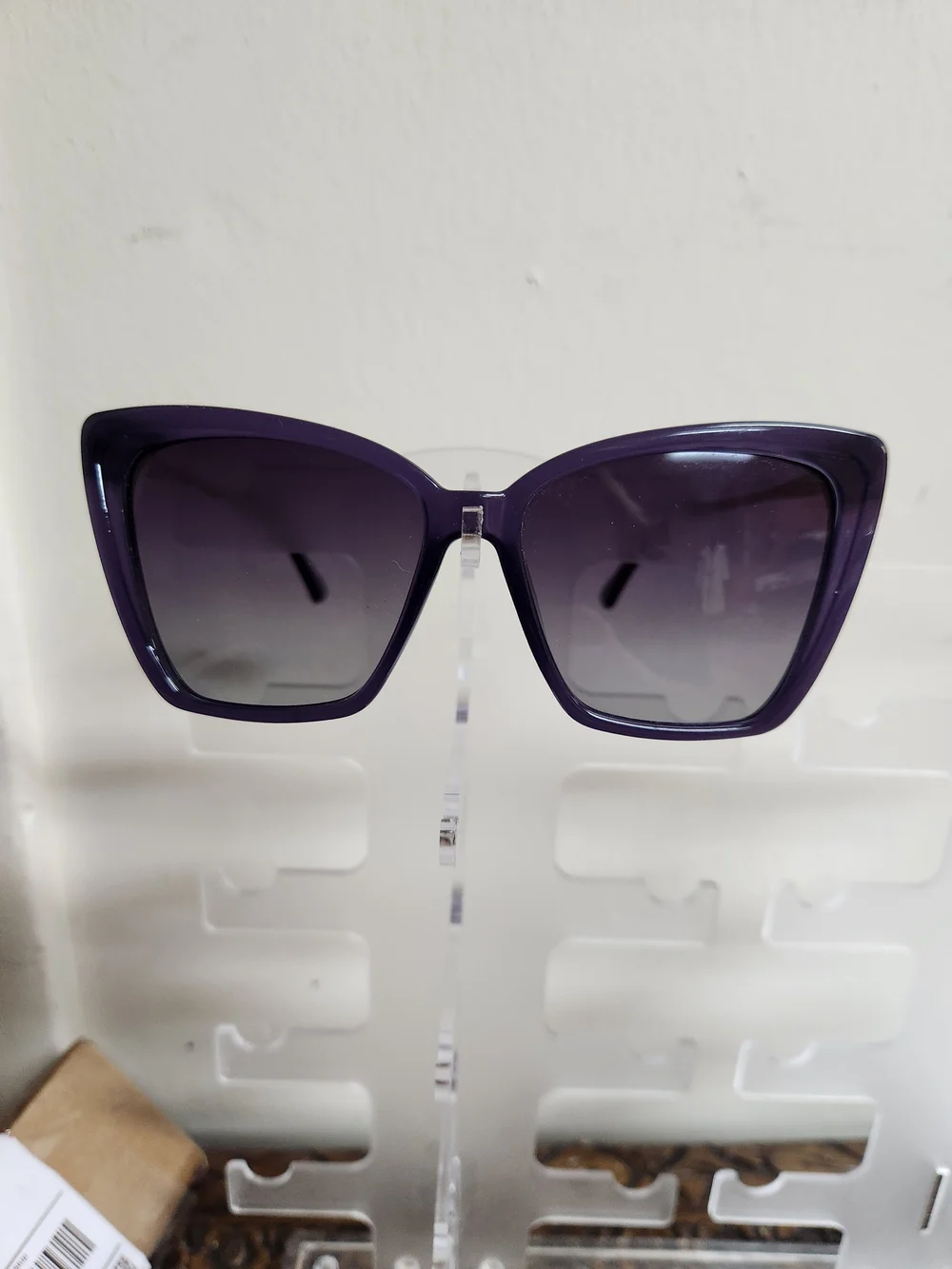 Oversized Cat-Eye Sunglasses for Women in Purple